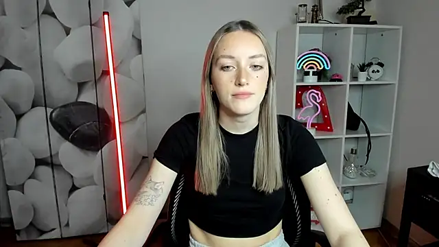 EvelynBlond online show from 7, 1, 2026