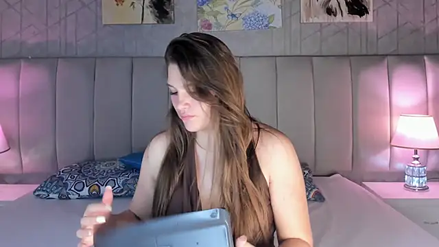 LiiaVelvet online show from 19, 4, 2026