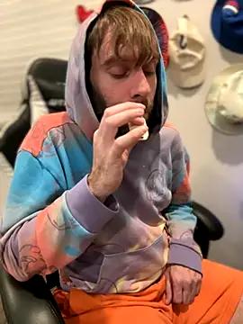 strippingmale1 online show from 24, 11, 2025