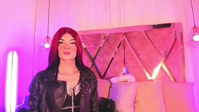 atenea taylor  online show from 20, 12, 2025