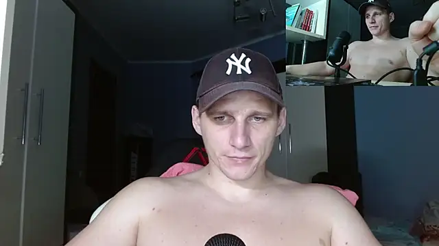 Poliglotjoe1 online show from 21, 12, 2025