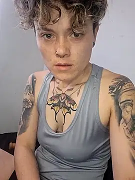 megan NL online show from 2, 12, 2025