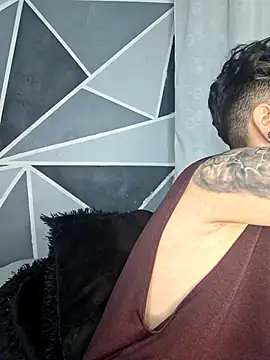 megan NL online show from 16, 12, 2025