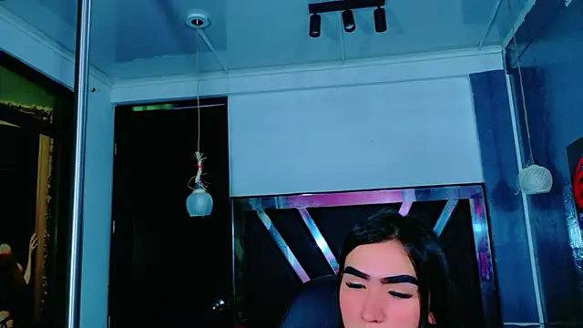 Evangeline Star1 online show from 13, 12, 2025