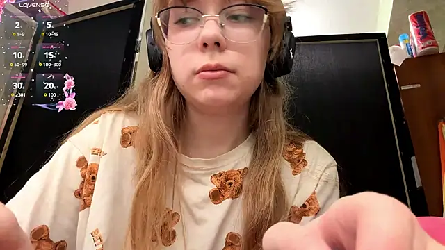 LouettaTornese online show from 22, 12, 2025