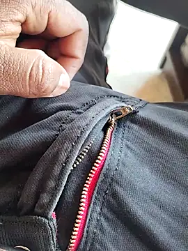 Snapshot of Roy___121 chatting on 21, 2, 2026 Roy 121 online show from 21, 2, 2026