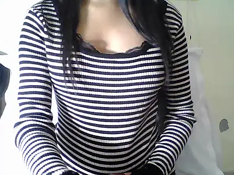 Bold girl23 online show from 17, 12, 2025