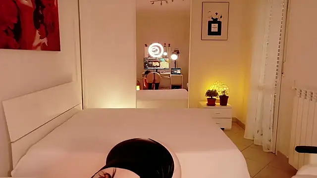 Snapshot of FlirtyFox_ chatting on 8, 1, 2026 FlirtyFox online show from 8, 1, 2026