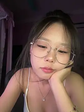 Kiee-lee online show from 25, 6, 2026