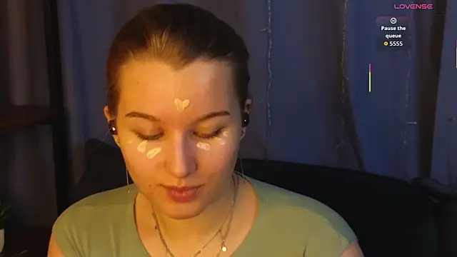 ImiMonroe online show from 13, 5, 2026