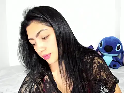 miabelmonte online show from 2, 12, 2025