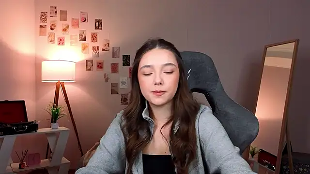 Vexorine online show from 3, 2, 2026