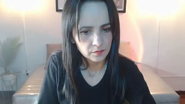 Juliana  lx online show from 9, 3, 2026