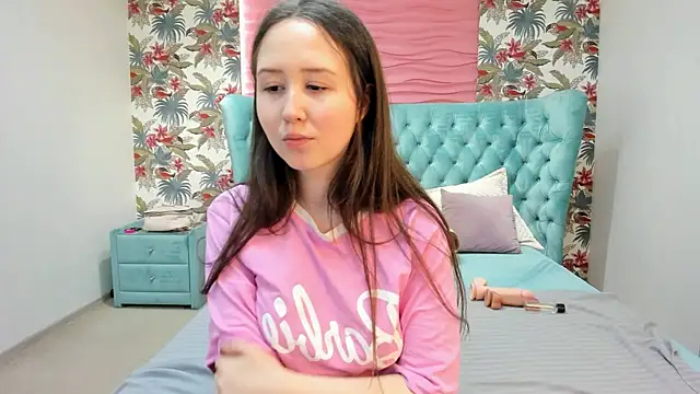 MonicaSway online show from 5, 12, 2025