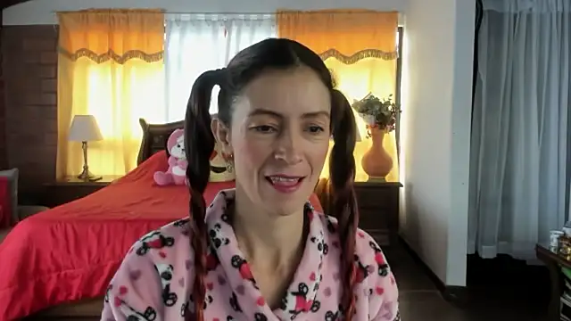 Snapshot of Charlotte-Willson chatting on 18, 3, 2026 Charlotte-Willson online show from 18, 3, 2026