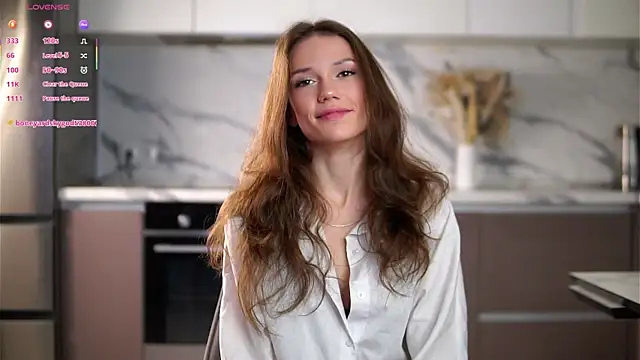 LucieNovembre online show from 3, 12, 2025