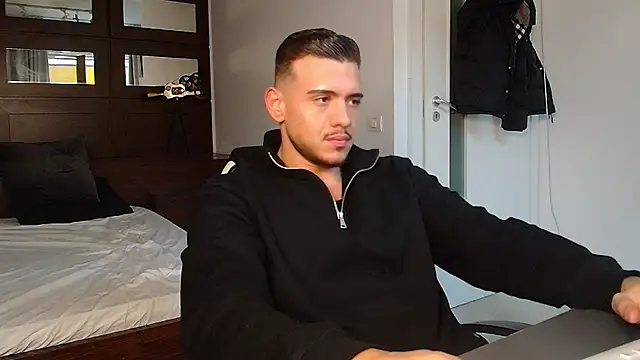 ElijahThorne online show from 13, 1, 2026