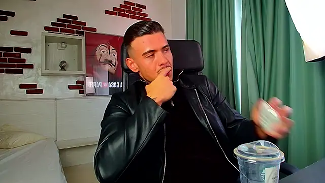 ElijahThorne online show from 24, 3, 2026