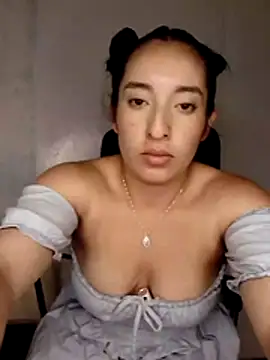 kira-stormm online show from 29, 6, 2026