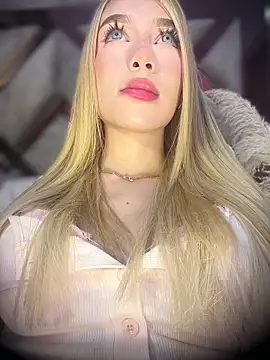 Snapshot of valeryfox__ chatting on 21, 3, 2026 valeryfox online show from 21, 3, 2026