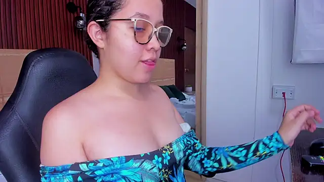 sukki rosette online show from 17, 12, 2025