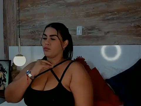 lathiffa online show from 4, 12, 2025