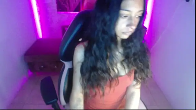 Snapshot of Aylanny_m chatting on 13, 1, 2026 Aylanny m online show from 13, 1, 2026