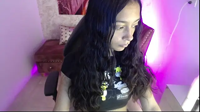 Snapshot of Aylanny_m chatting on 16, 1, 2026 Aylanny m online show from 16, 1, 2026