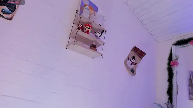 Snapshot of Cristal_dark chatting on 16, 12, 2025 Cristal dark online show from 16, 12, 2025