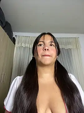 Snapshot of katthyasmitth chatting on 7, 4, 2026 katthyasmitth online show from 7, 4, 2026