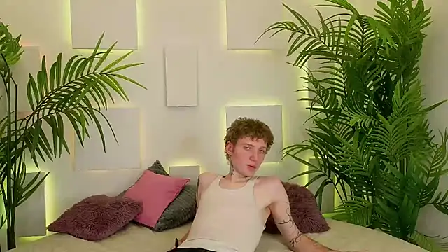 TRAVIS CLAS online show from 13, 12, 2025