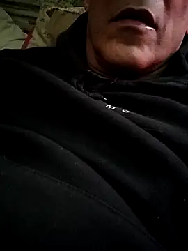 Snapshot of Aleko590 chatting on 7, 5, 2026 Aleko590 online show from 7, 5, 2026