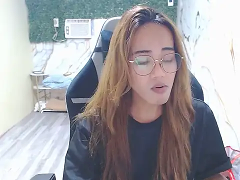 imadriana12 online show from 23, 11, 2025