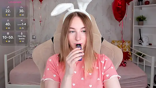 Snapshot of Shy_Polly chatting on 14, 2, 2026 Shy Polly online show from 14, 2, 2026