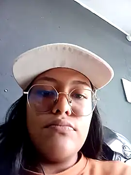 Snapshot of Chantal_sex22 chatting on 21, 12, 2025 Chantal sex22 online show from 21, 12, 2025