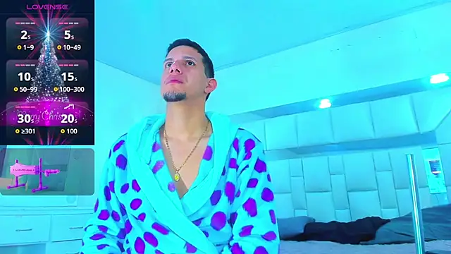 Sebastian Smith   online show from 20, 12, 2025