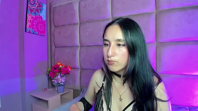 Snapshot of CharlotteStuart chatting on 26, 3, 2026 CharlotteStuart online show from 26, 3, 2026