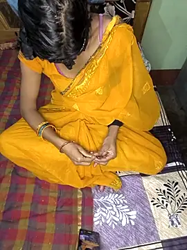 Snapshot of Laxmidevi000 chatting on 22, 4, 2026 Laxmidevi000 online show from 22, 4, 2026