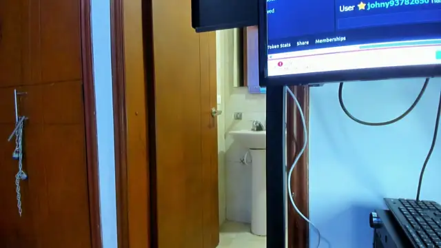 Bad queen22 online show from 5, 12, 2025