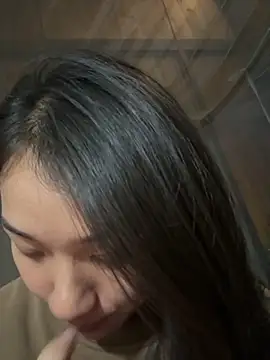 Snapshot of Aster-aster chatting on 24, 11, 2025 Aster-aster online show from 24, 11, 2025