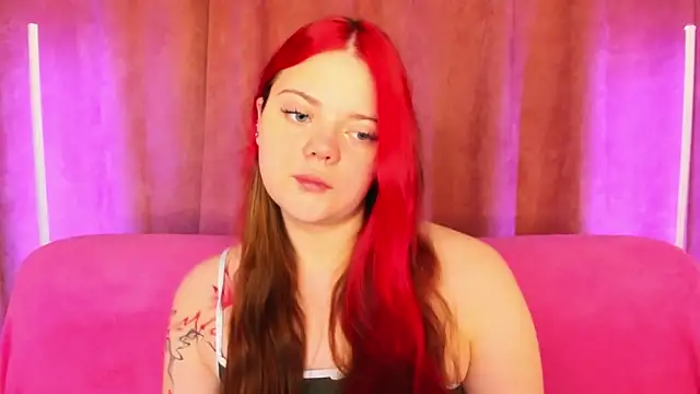 Snapshot of KellyFiery chatting on 6, 5, 2026 KellyFiery online show from 6, 5, 2026