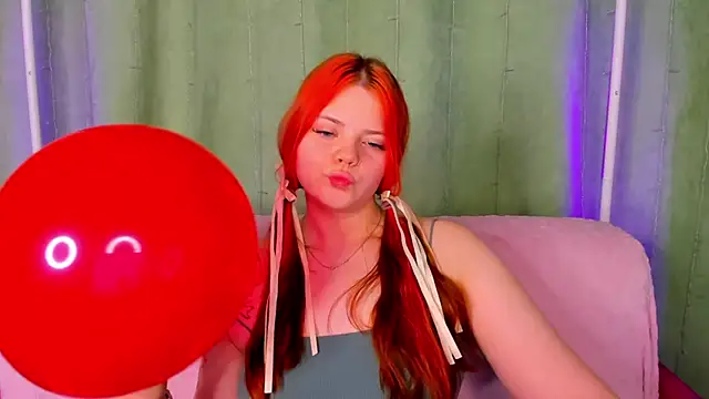 Snapshot of KellyFiery chatting on 23, 5, 2026 KellyFiery online show from 23, 5, 2026