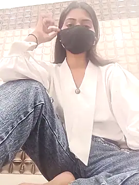 Lovely girl- online show from 30, 4, 2026