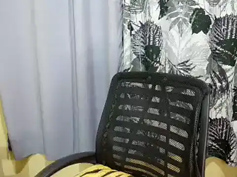 lovelyxmorena online show from 5, 5, 2026