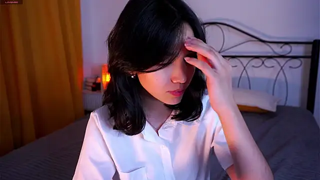 StaciaBratz online show from 16, 12, 2025