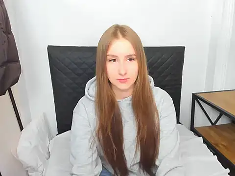 Snapshot of VanessaAmore chatting on 6, 2, 2026 VanessaAmore online show from 6, 2, 2026