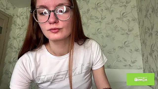 TishGiardino online show from 16, 12, 2025