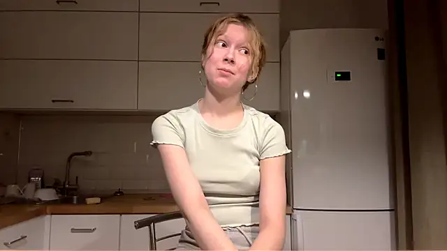 ElfriedaZwack online show from 18, 12, 2025