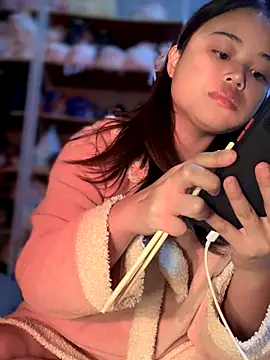 Toffee-00 online show from 30, 11, 2025