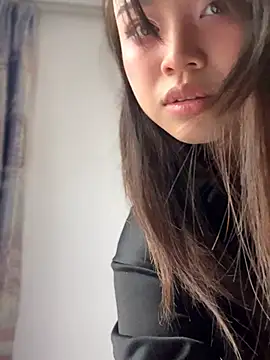 Toffee-00 online show from 4, 2, 2026